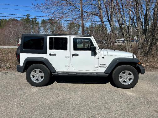 2014 Jeep Wrangler Unlimited Sport