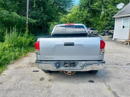 Silver 2008 Toyota Tundra Limited 5.7L V8