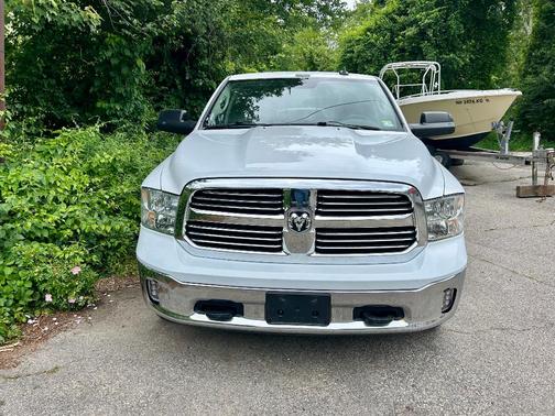 2015 RAM 1500 SLT