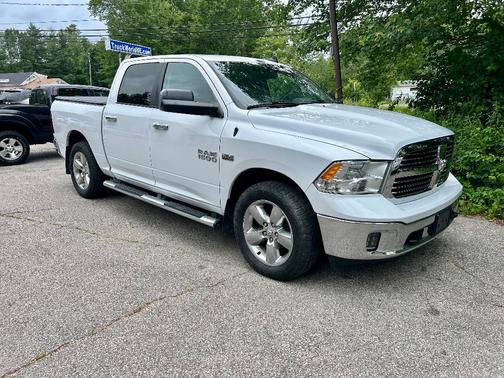 2015 RAM 1500 SLT