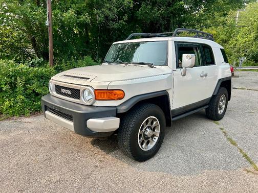 2012 Toyota FJ Cruiser Base