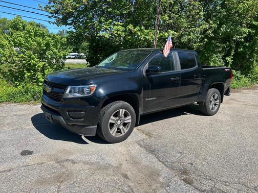 Black 2018 Chevrolet Colorado WT