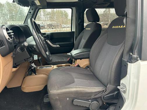 2013 Jeep Wrangler Sahara