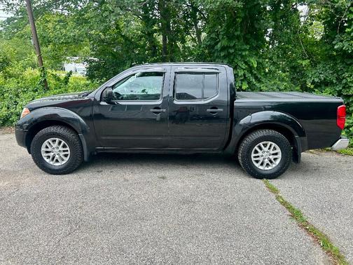 2017 Nissan Frontier SV