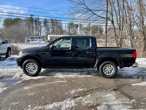 2015 Nissan Frontier SV