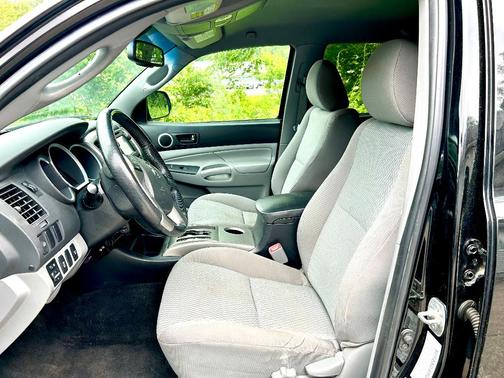 2013 Toyota Tacoma V6 NATL