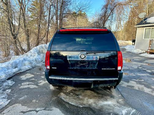 2012 Cadillac Escalade Luxury