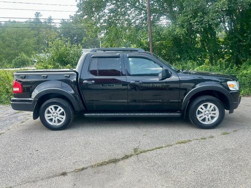 2010 Ford Explorer Sport Trac XLT