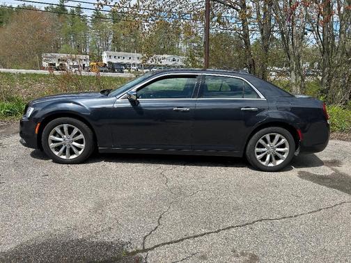 2018 Chrysler 300 Limited