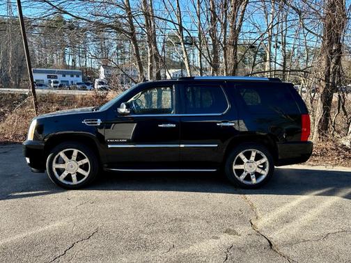 2012 Cadillac Escalade Luxury