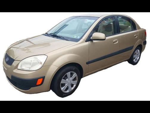 Gold 2007 Kia Rio LX