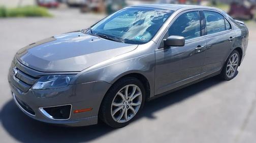 Sterling Gray Metallic 2011 Ford Fusion SE