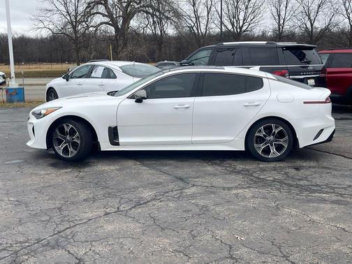 2020 Kia Stinger GT-Line