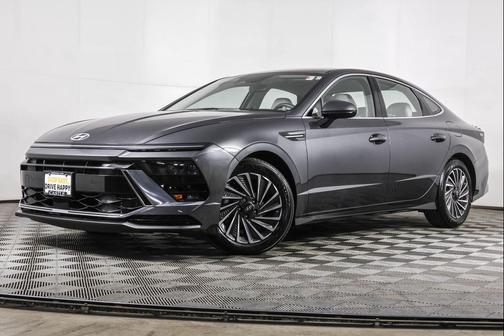 2024 Hyundai SONATA Hybrid SE