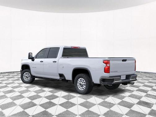 Summit White 2026 Chevrolet Silverado 2500 WT