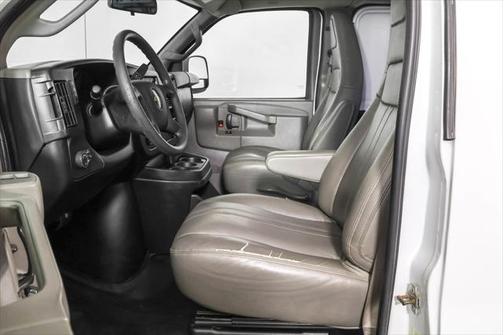 2017 Chevrolet Express 2500 Work Van