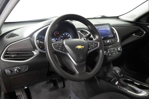2022 Chevrolet Malibu 1LS