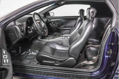 2002 Pontiac Firebird Base