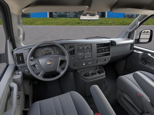 2025 Chevrolet Express 2500 RWD 2500 Regular Wheelbase WT
