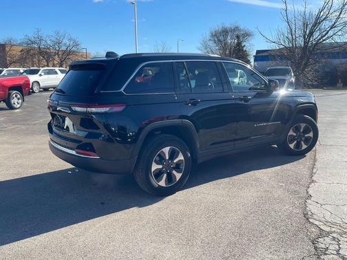 2023 Jeep Grand Cherokee 4xe Base