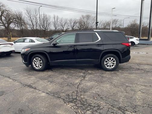 2018 Chevrolet Traverse LT Cloth