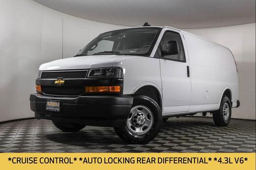 2024 Chevrolet Express 2500 RWD 2500 Regular Wheelbase WT