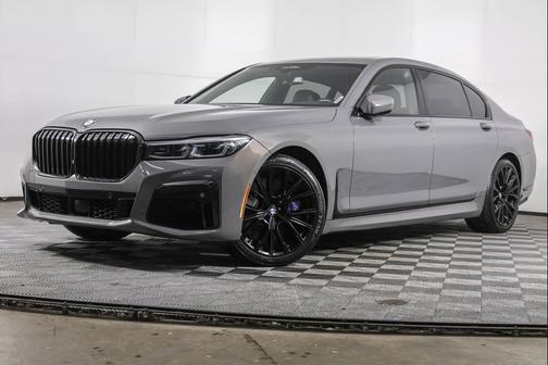 2022 BMW 750 i xDrive
