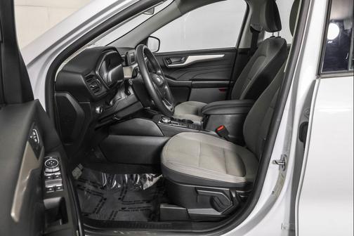 OXFORD WHITE 2021 Ford Escape S