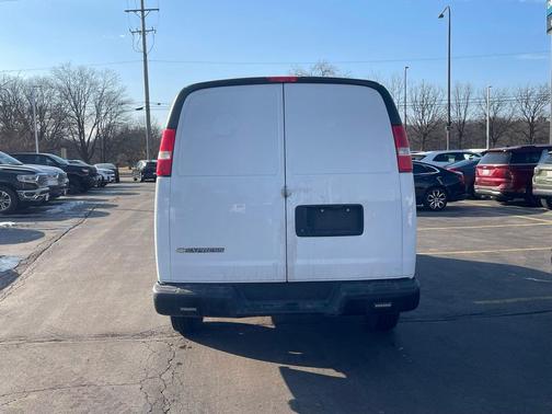 2020 Chevrolet Express 2500 RWD 2500 Regular Wheelbase WT