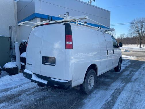 2020 Chevrolet Express 2500 RWD 2500 Regular Wheelbase WT