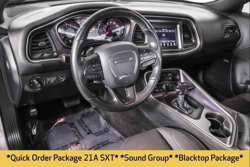 2018 Dodge Challenger SXT