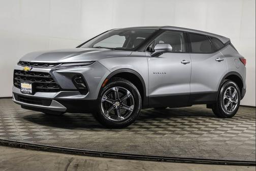 Sterling Gray Metallic 2023 Chevrolet Blazer 2LT