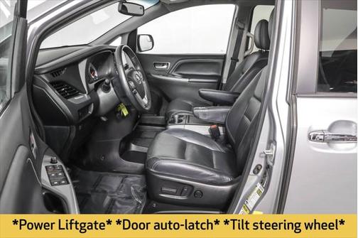 2015 Toyota Sienna SE