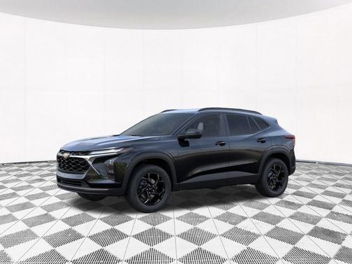 Mosaic Black Metallic 2026 Chevrolet Trax LT