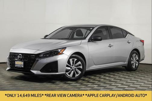 Brilliant Silver Metallic 2024 Nissan Altima S FWD