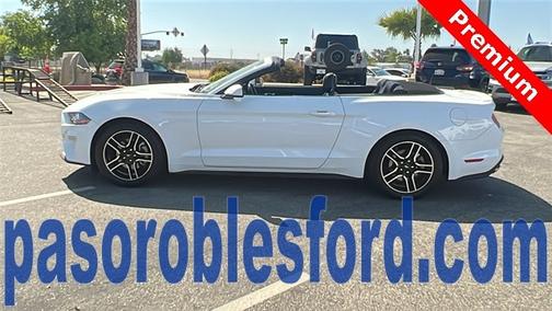 2022 Ford Mustang ECOBOOST PREMIUM