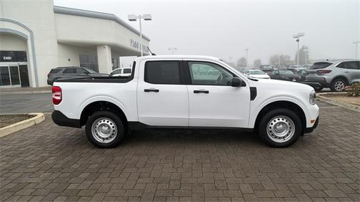 2022 Ford Maverick XL