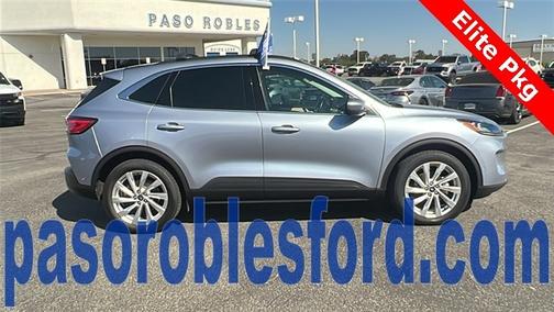 2022 Ford Escape TITANIUM