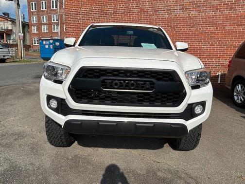 2018 Toyota Tacoma TRD Off Road