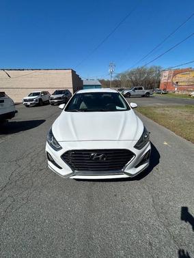 2018 Hyundai SONATA SE