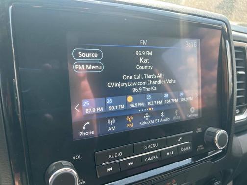 2023 Nissan Frontier SV