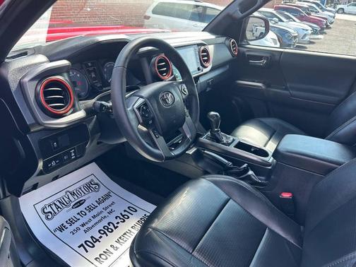 2021 Toyota Tacoma TRD Sport