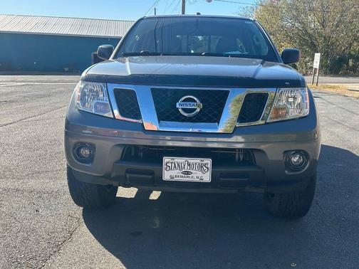 2016 Nissan Frontier SV