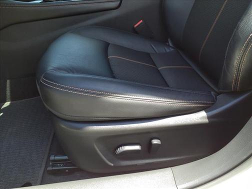 2021 Nissan Altima SR FWD