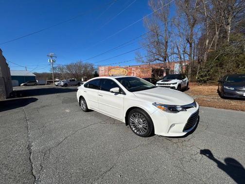 2018 Toyota Avalon Limited