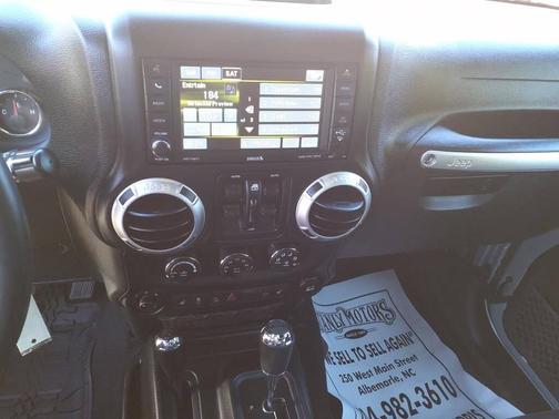 2015 Jeep Wrangler Unlimited Rubicon
