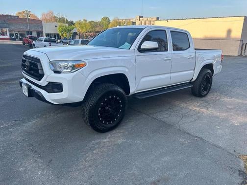 2020 Toyota Tacoma SR5