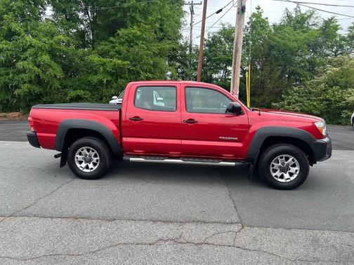 Barcelona Red Metallic 2015 Toyota Tacoma Base