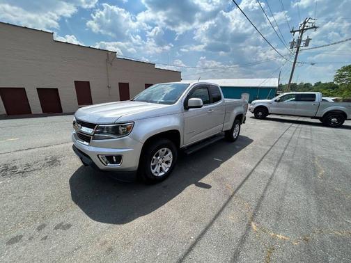Silver Ice Metallic 2020 Chevrolet Colorado LT
