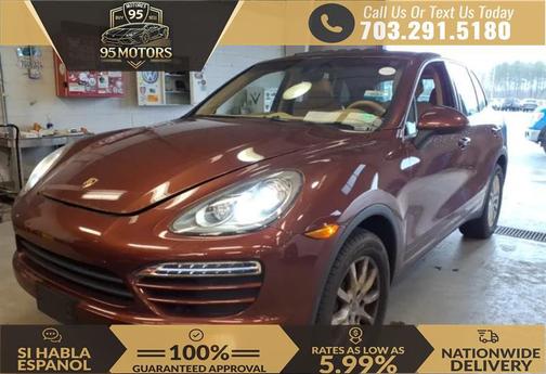 Brown 2013 Porsche Cayenne Cayenne